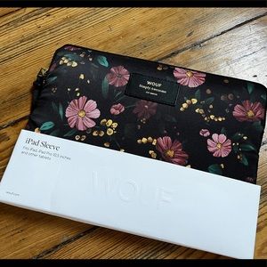 iPad sleeve, new in packaging